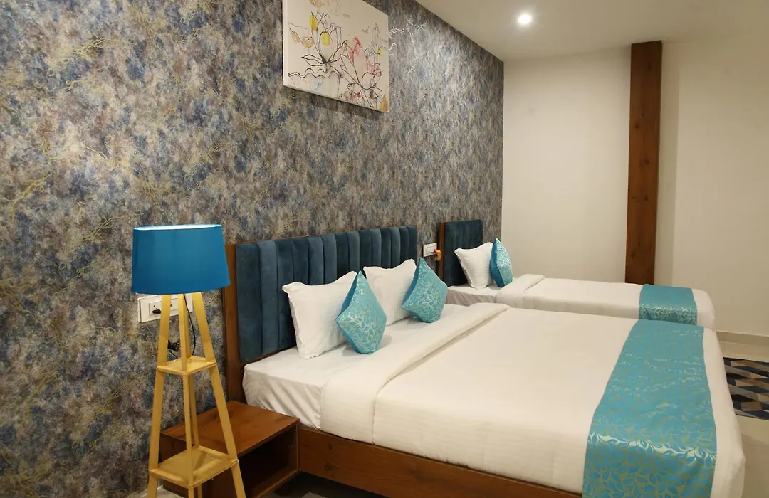 Zing Rooms By Guesthouse Suites-1