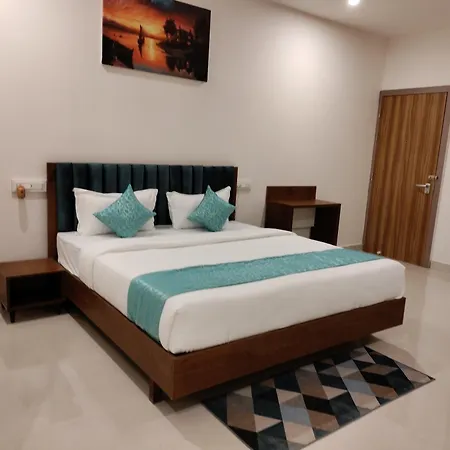 Zing Rooms By Guesthouse Suites-2